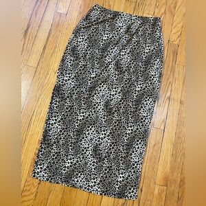 Vintage Carole Little: Leopard-print skirt with two slits
